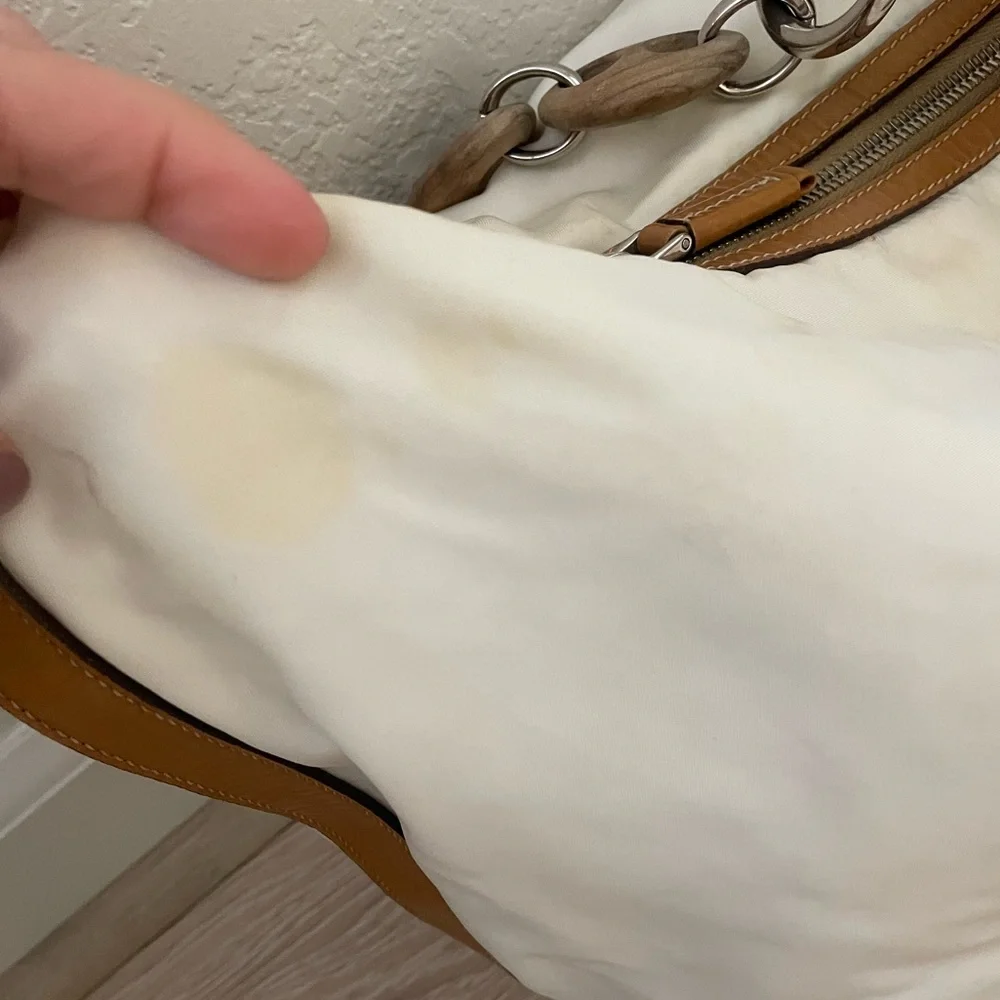 Vintage Prada Bag 🤍 - Picture 16 of 16